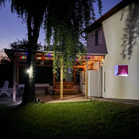 Nash-lak * Kaposvár